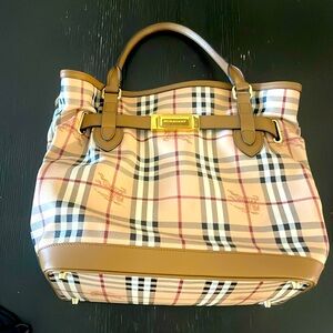 BURBERRY Haymarket Check Medium Golderton Tote